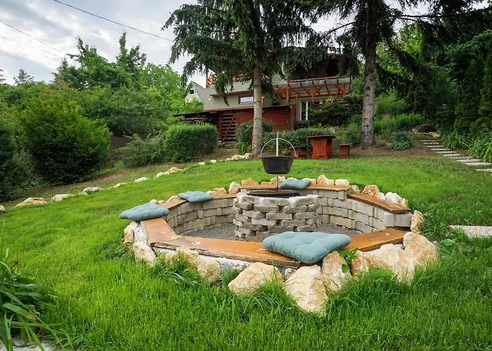 Csudakucko Apartment *